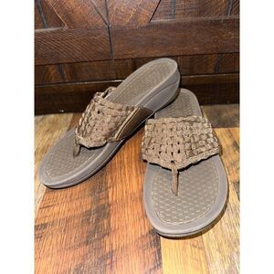 Baretraps Denna Metallic Wedge Flip Flop Sandals  Size 6